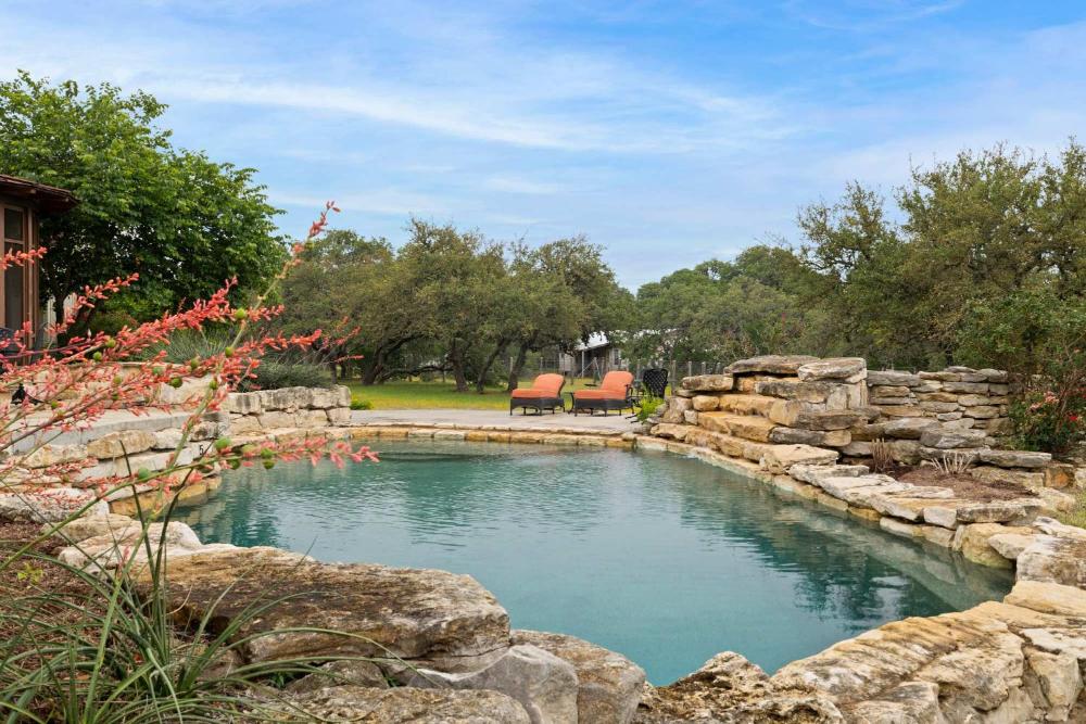 Private Ranch - Pool,Ping Pong,Yoga,Weddings,Games